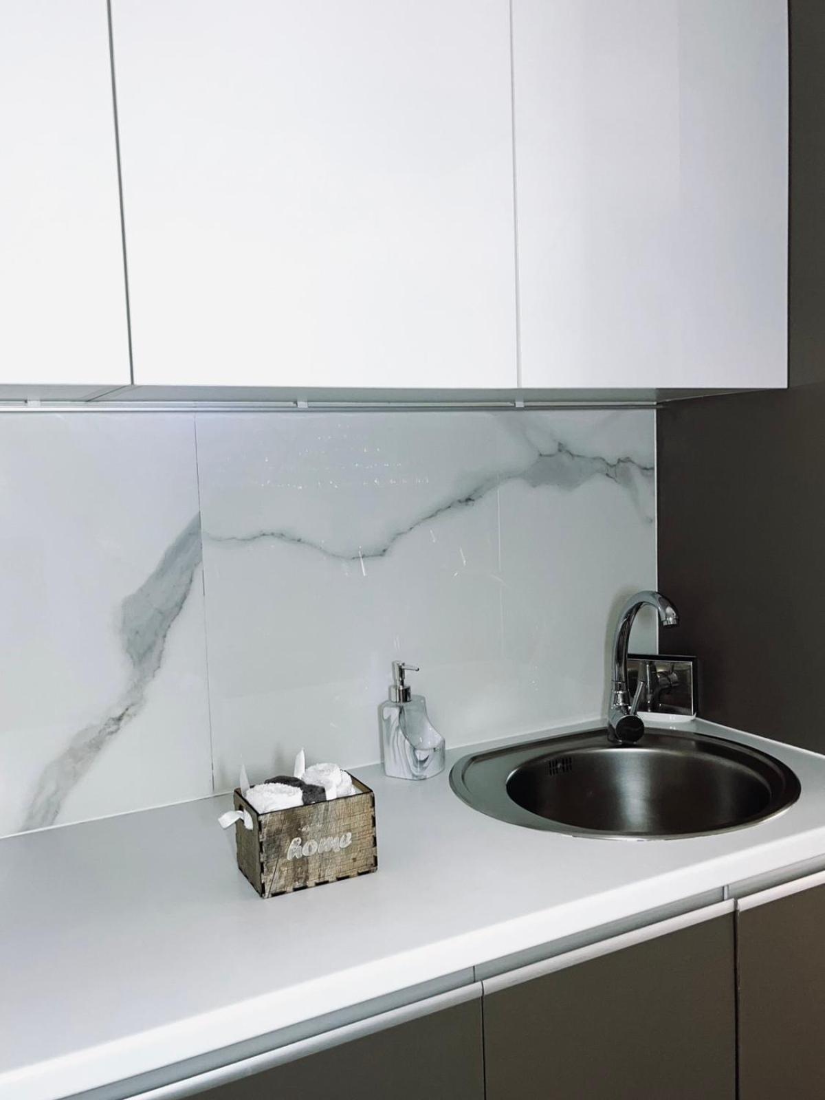 Diamond City Lux Apartment Аргостолион Екстериор снимка