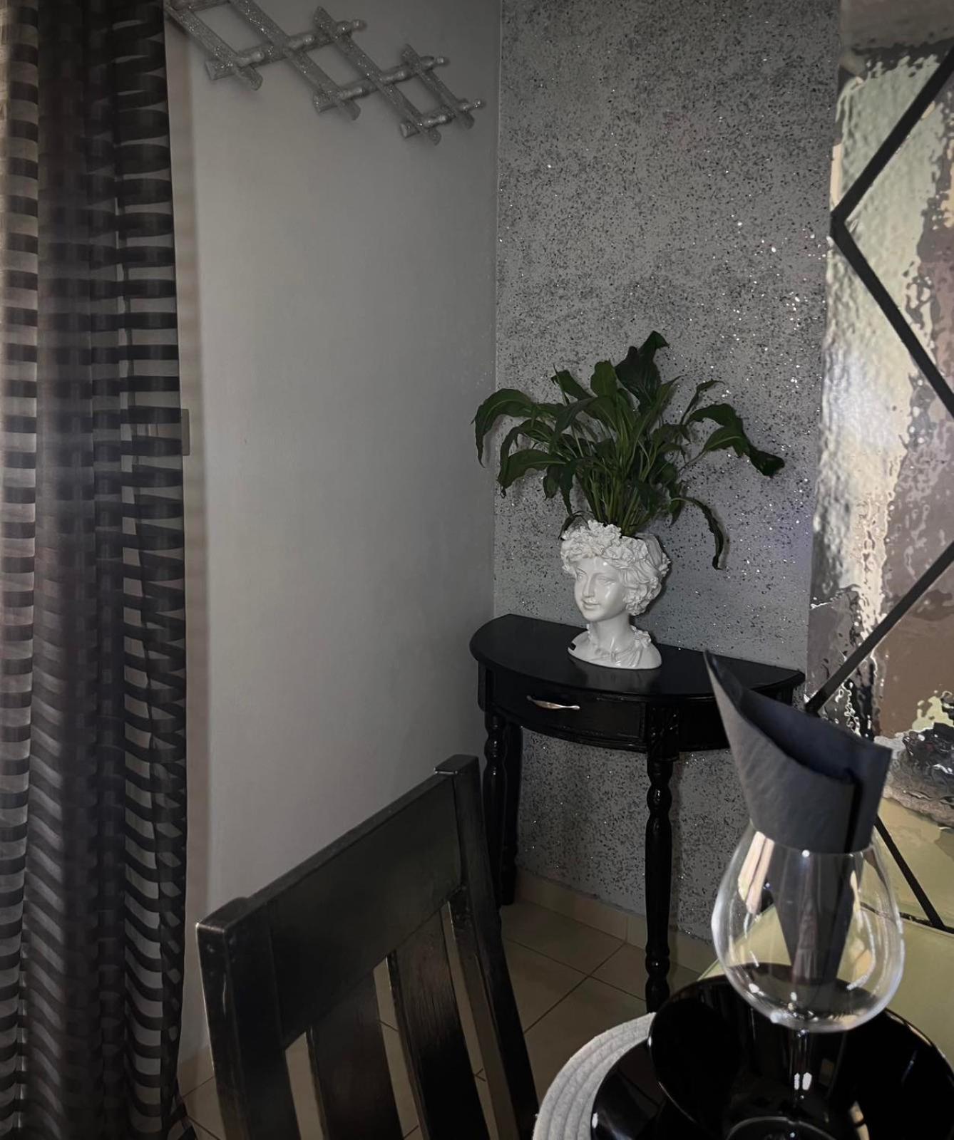 Diamond City Lux Apartment Аргостолион Екстериор снимка